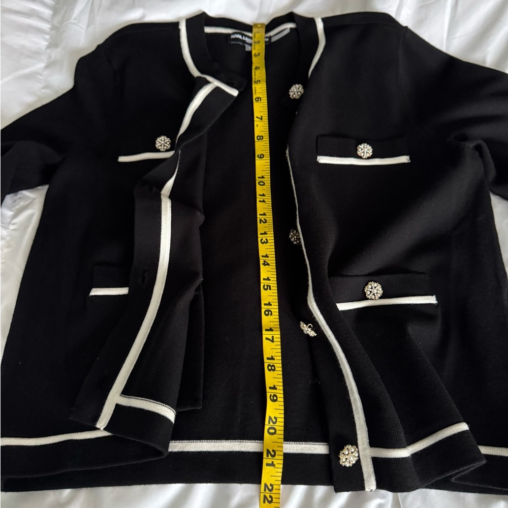 NWT Karl Lagerfeld Black and White Crew Neck Cardigan - Picture 7 of 9